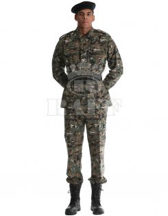 Tenue de camouflage militaire / 1003